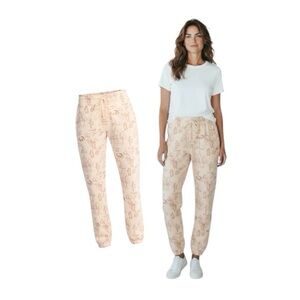 Winnie The Pooh Graphic Fleece Elegant Beige Joggers